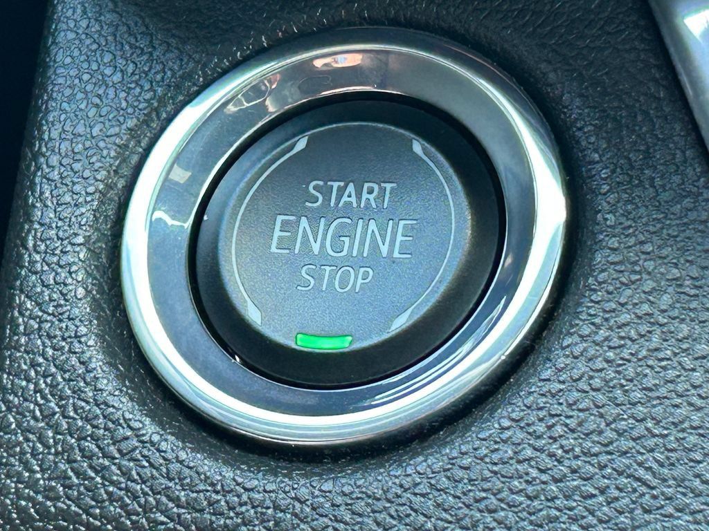 Used 2024 Buick Envista Avenir FWD image 42