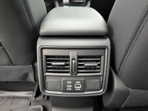 Certified 2026 Subaru Forester Premium AWD/4WD image 20