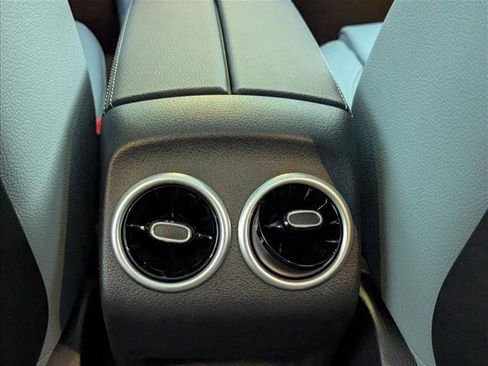 Used 2026 Mercedes-Benz GLA 250 image 16