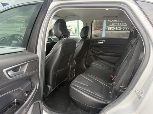 Used 2016 Ford Edge Titanium w/ Class II Trailer Tow Package AWD/4WD image 17