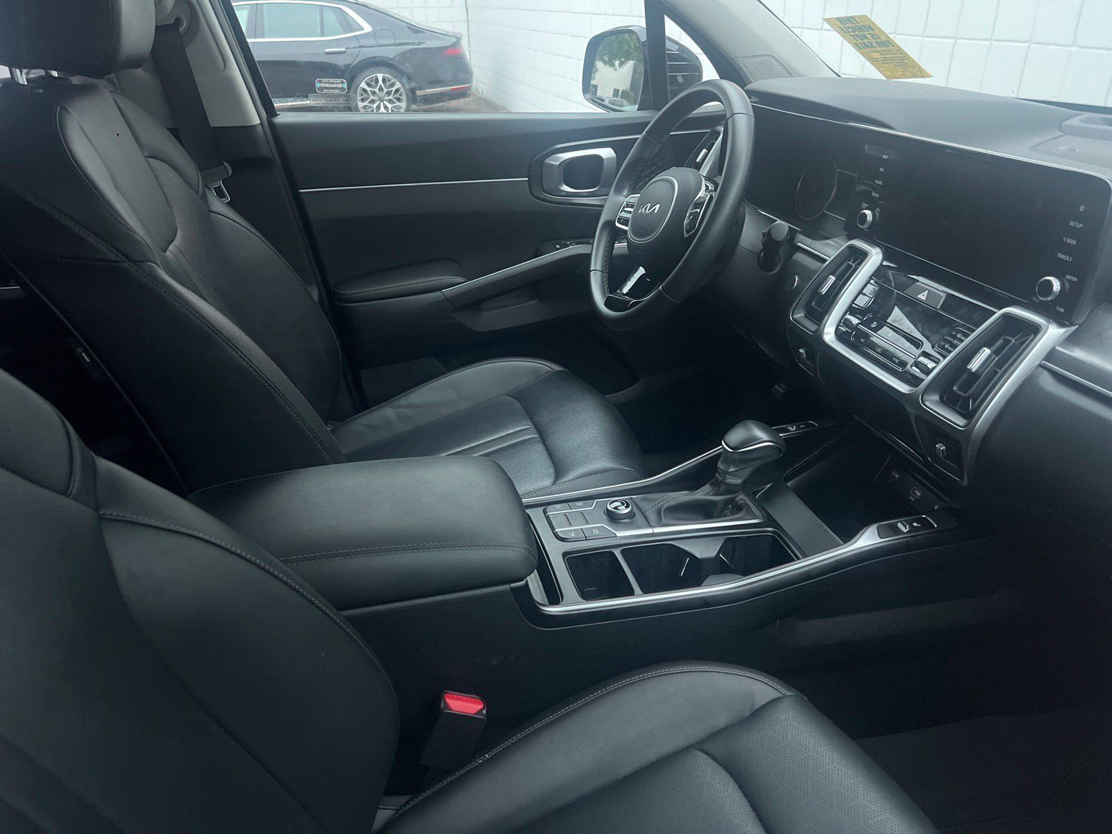 Certified 2023 Kia Sorento S w/ Panoramic Sunroof Package FWD image 15