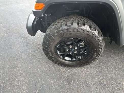 Used 2025 Jeep Wrangler Unlimited Sport S 4xe AWD/4WD image 36