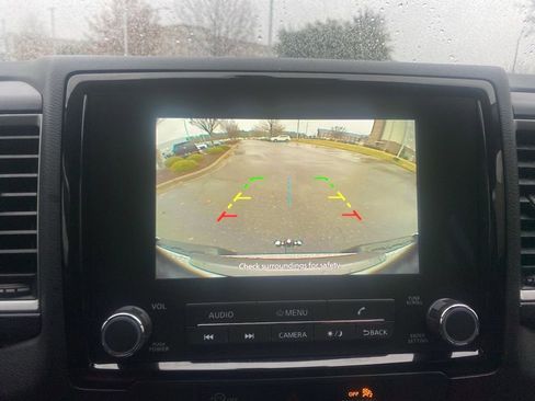 Used 2023 Nissan Frontier SV w/ SV Convenience Package image 25