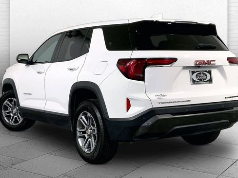Used 2025 GMC Terrain Elevation AWD/4WD image 11