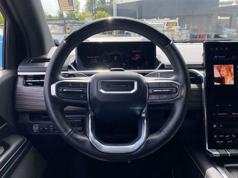 Used 2025 GMC Sierra EV Denali AWD/4WD image 19