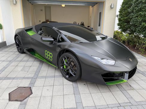 Used 2017 Lamborghini Huracan LP 580-2 RWD image 3