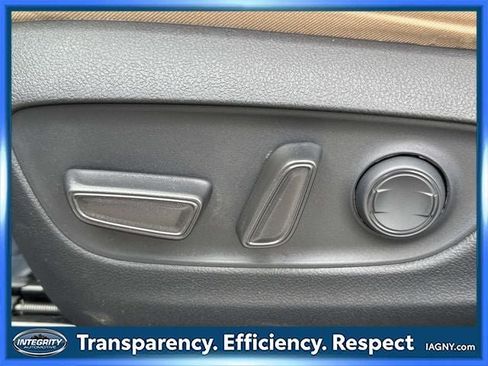 Used 2023 Toyota RAV4 XLE w/ Convenience Package image 27