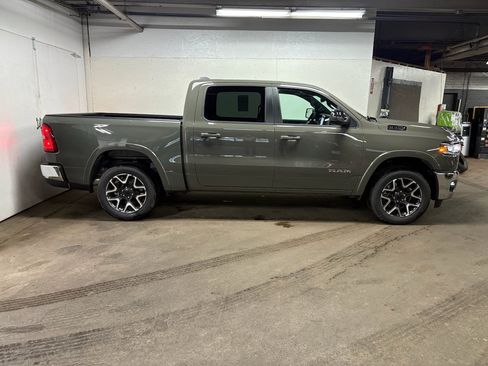 Used 2026 RAM 1500 Laramie AWD/4WD image 4