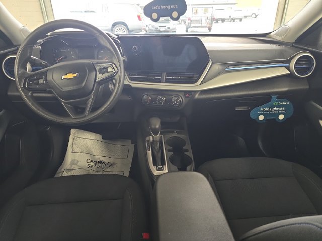 Certified 2024 Chevrolet Trax LS w/ LS Convenience Package FWD image 11