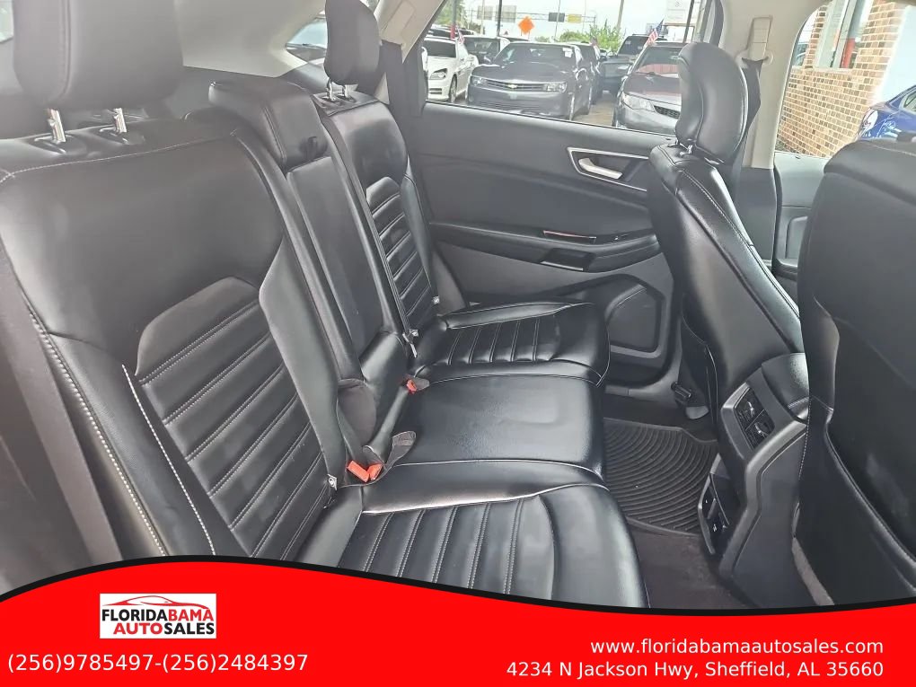 Used 2019 Ford Edge SEL w/ Equipment Group 201A FWD image 8