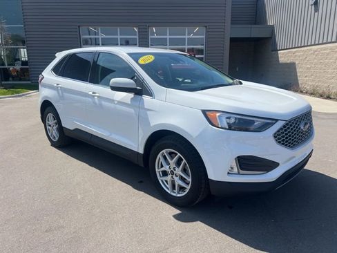 Used 2023 Ford Edge SEL w/ Convenience Package AWD/4WD image 3