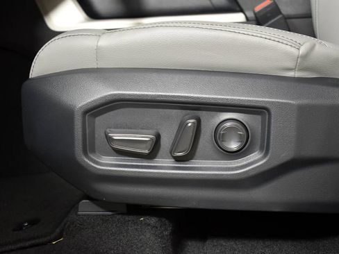 New 2026 Toyota Tundra SR5 AWD/4WD image 14
