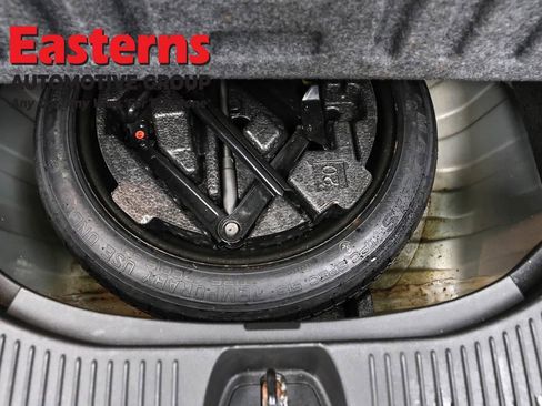 Used 2018 Chevrolet Trax LT w/ LT Convenience Package image 21