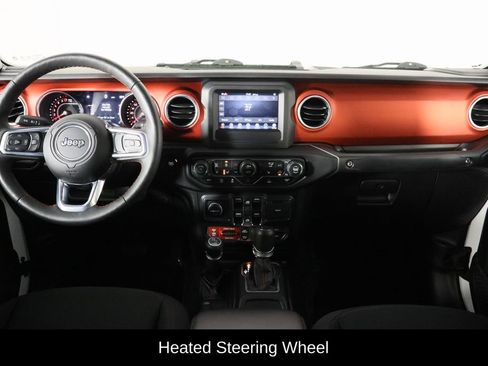Used 2020 Jeep Gladiator Rubicon w/ Cold Weather Group image 14