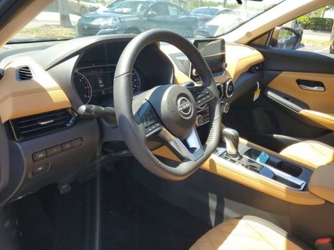 New 2025 Nissan Sentra SV w/ SV Premium Package image 5