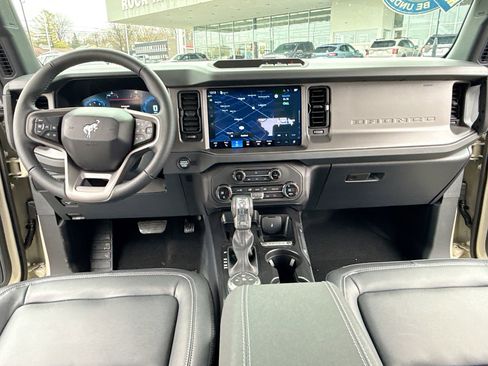 New 2026 Ford Bronco Big Bend image 3