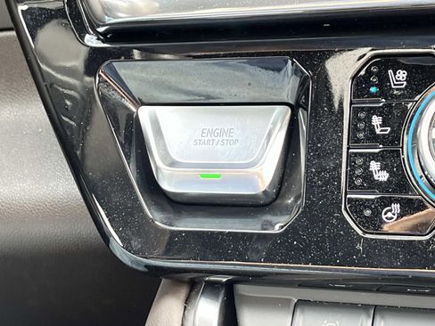 Used 2025 GMC Sierra 1500 Denali image 37