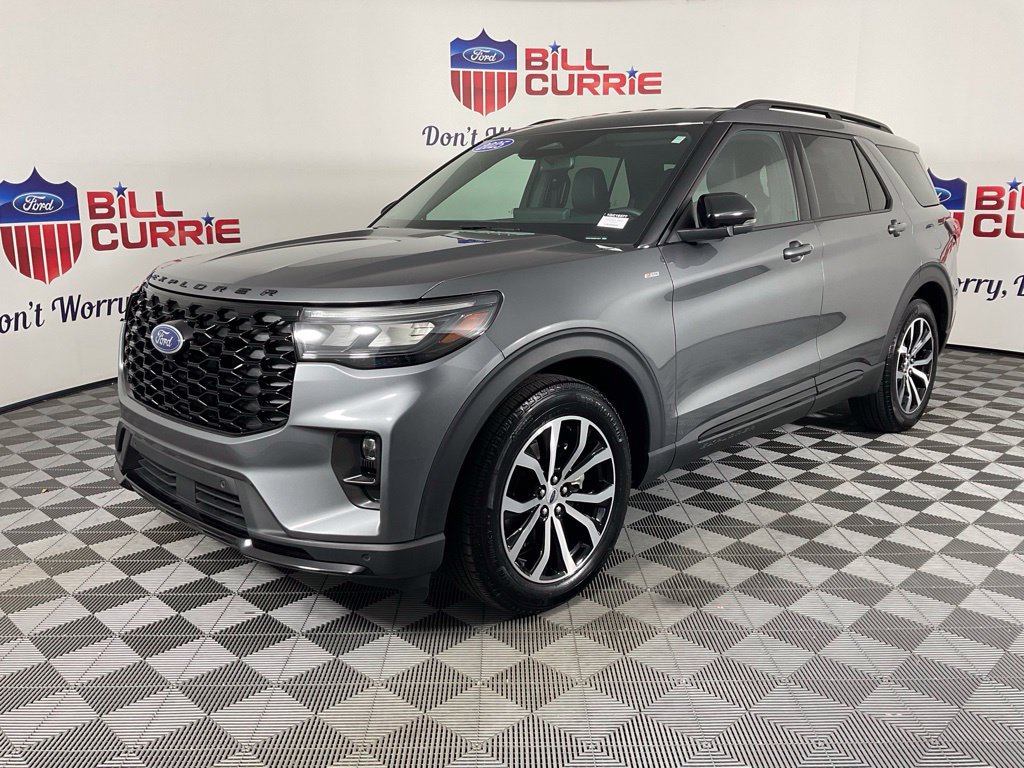 Used 2025 Ford Explorer ST-Line w/ Premium Package RWD image 6