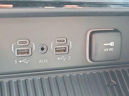 New 2026 Jeep Grand Cherokee Altitude RWD image 25