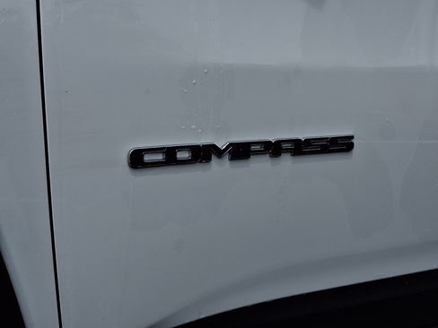 New 2026 Jeep Compass Limited AWD/4WD image 17