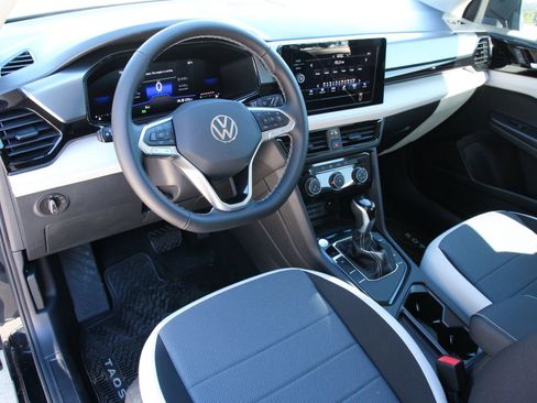 New 2026 Volkswagen Taos S image 9