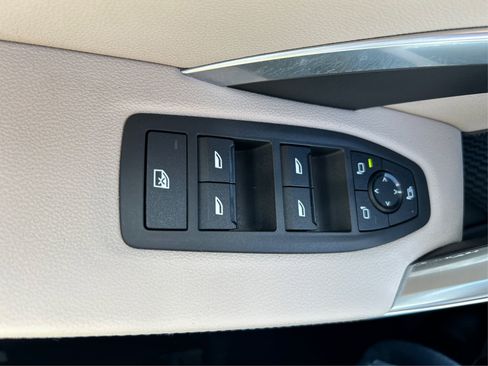 Used 2025 BMW X1 M35i w/ M Sport Professional Package image 36