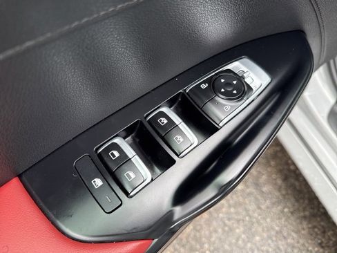 Used 2023 Kia K5 GT-Line w/ GT-Line Premium Package image 18