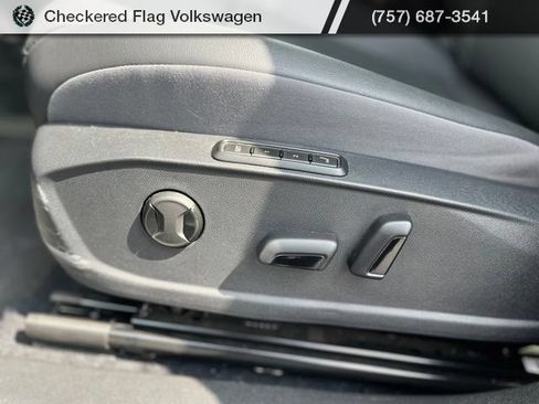 Used 2023 Volkswagen ID.4 Pro S RWD image 24