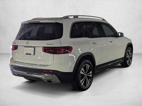 Certified 2025 Mercedes-Benz GLB 250 4MATIC image 5