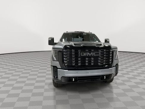 New 2026 GMC Sierra 3500 Denali Ultimate image 3