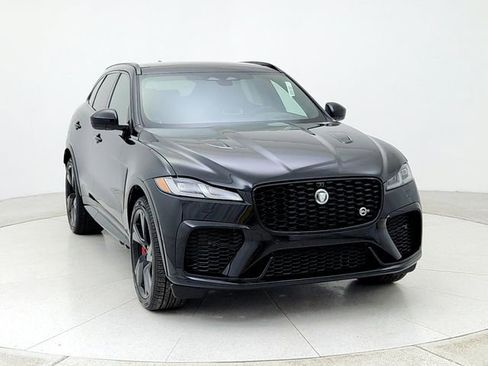 Certified 2025 Jaguar F-PACE SVR image 2