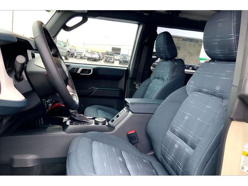 New 2026 Ford Bronco Heritage Edition AWD/4WD image 10