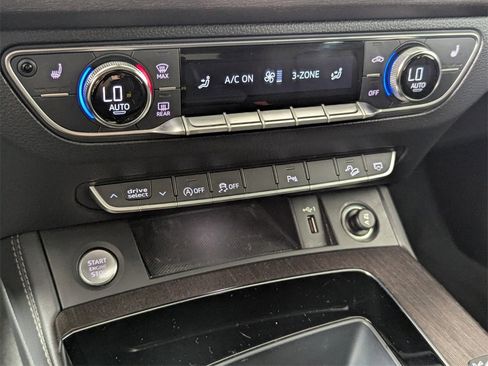 Used 2021 Audi Q5 2.0T Premium Plus w/ Premium Plus Package image 19