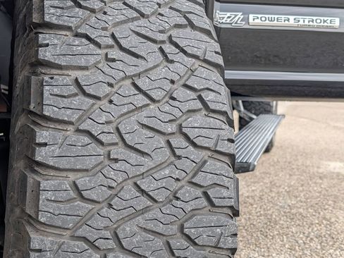 Certified 2022 Ford F250 Lariat w/ Lariat Value Package AWD/4WD image 27