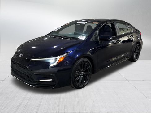 Certified 2023 Toyota Corolla SE FWD image 3