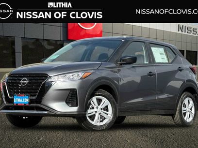 New 2025 Nissan Kicks Play S