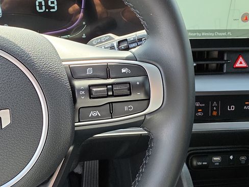 Certified 2023 Kia Sportage EX FWD image 31