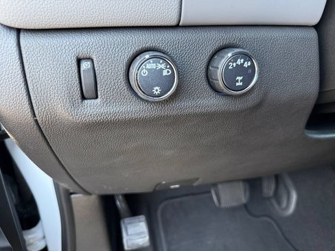 Used 2022 Chevrolet Colorado W/T w/ Custom Special Edition AWD/4WD image 24