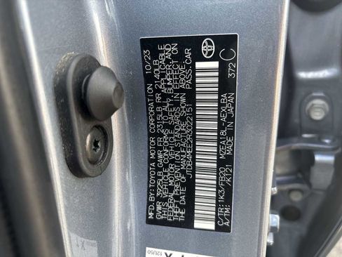 Used 2024 Toyota Corolla LE image 23