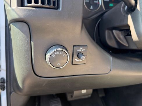Used 2019 Chevrolet Express 3500 LT w/ LT Preferred Equipment Group RWD image 25