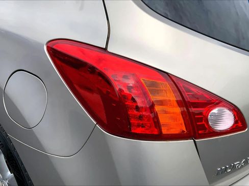 Used 2009 Nissan Murano SL w/ Technology Pkg FWD image 28
