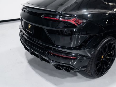 Used 2024 Lamborghini Urus S image 34