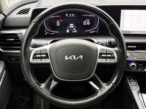 Certified 2023 Kia Telluride S w/ S Sunroof Package FWD image 15
