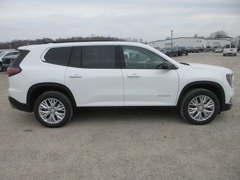 New 2026 GMC Acadia Elevation w/ Elevation Premium Package FWD image 3