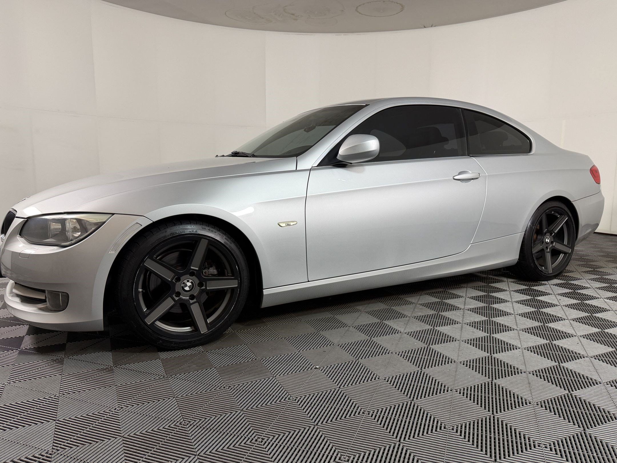 Used 2011 BMW 328i Coupe RWD image 24