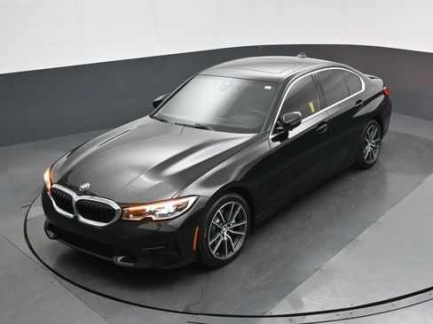 Used 2020 BMW 330i xDrive Sedan w/ Premium Package AWD/4WD image 56