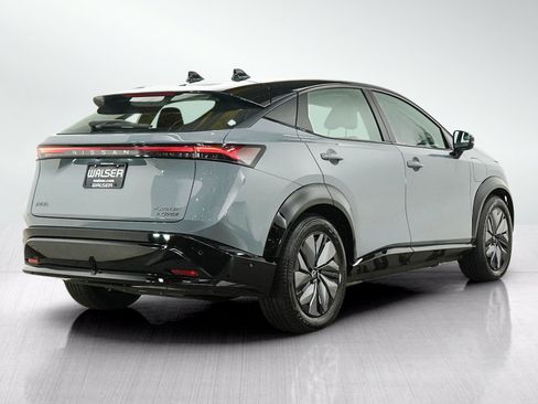 Used 2023 Nissan Ariya AWD/4WD image 6