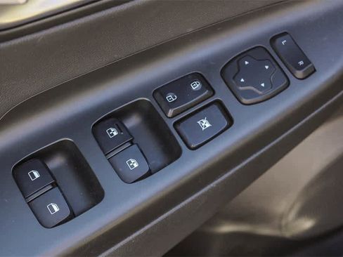 Certified 2022 Hyundai Kona Limited image 28