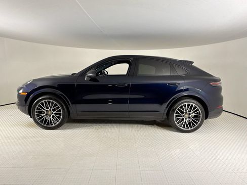 Certified 2023 Porsche Cayenne Coupe AWD/4WD image 3