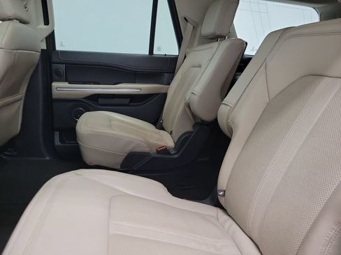 Used 2022 Ford Expedition Limited AWD/4WD image 12